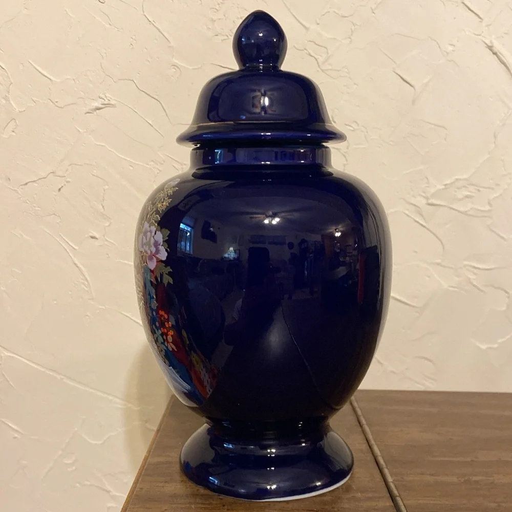 Vintage Japanese Ginger Jar w/ Lid Cobalt Blue with Peacock Bird & Floral 9” - Picture 10 of 15